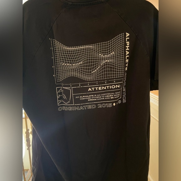 Alphalete top  Wavy size medium - Picture 1 of 5